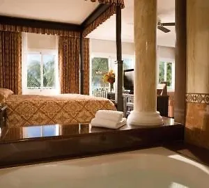 Riu Palace Tropical Bay Hotel