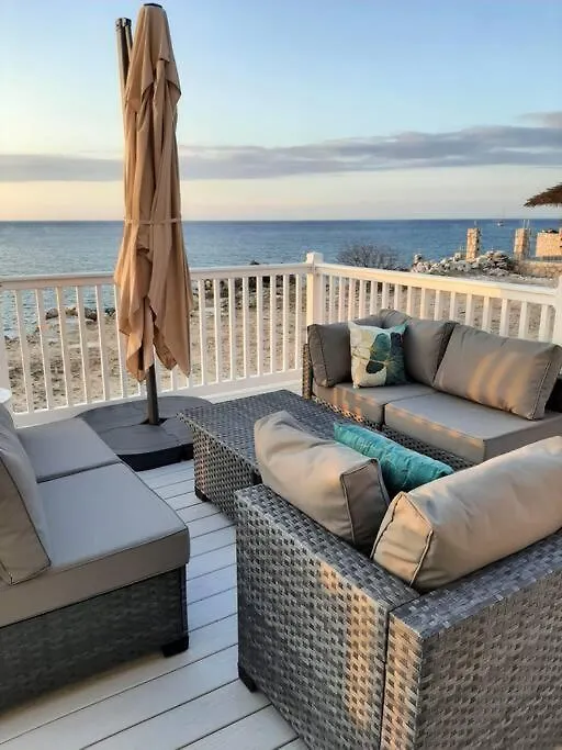 Ocean View Villa 内格里尔
